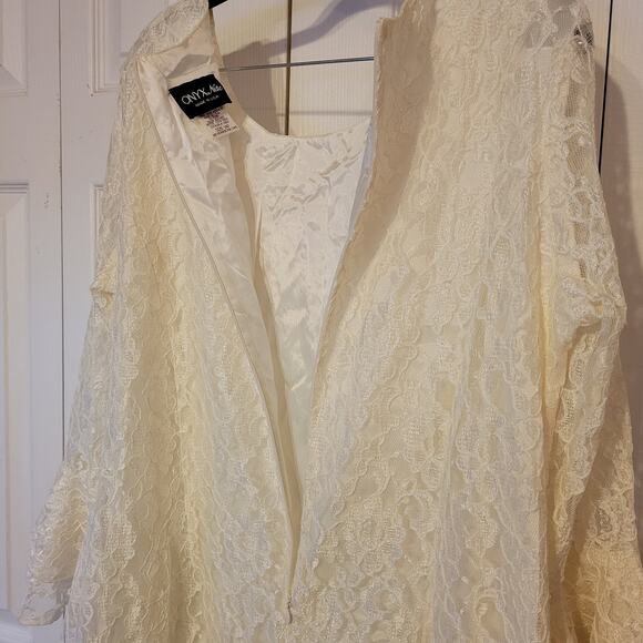 Onyx Nite, 14P | Vintage Look Midi Boho Lacy 3/4 Bell Sleeves Dress - Picture 4 of 7